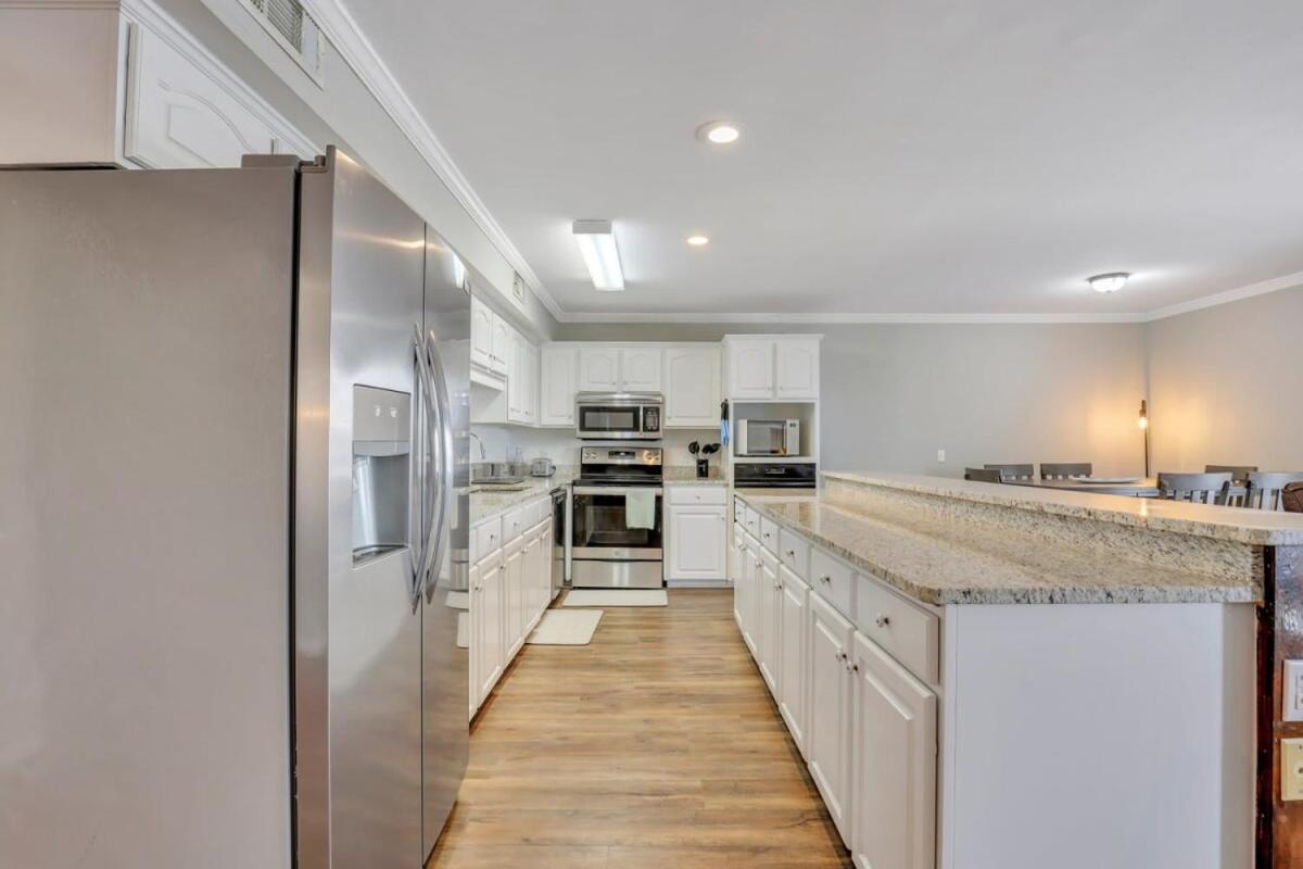 Eagle'S Nest - Spacious Loft Downtown - Near Gsu สเตทส์โบโร ภายนอก รูปภาพ