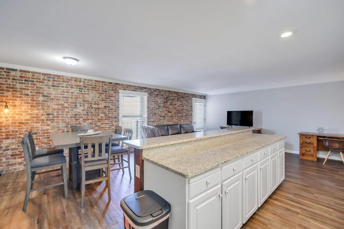 Eagle'S Nest - Spacious Loft Downtown - Near Gsu สเตทส์โบโร ภายนอก รูปภาพ