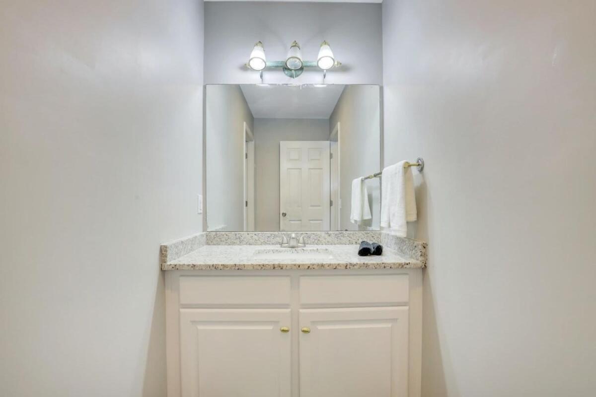 Eagle'S Nest - Spacious Loft Downtown - Near Gsu สเตทส์โบโร ภายนอก รูปภาพ