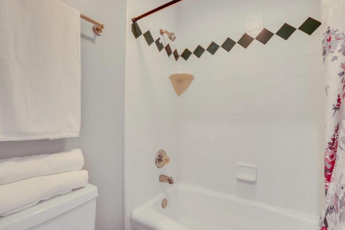 Eagle'S Nest - Spacious Loft Downtown - Near Gsu สเตทส์โบโร ภายนอก รูปภาพ